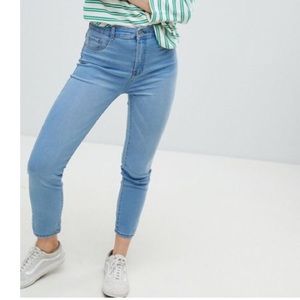 Pull & Bear High Waist Skinny Jean